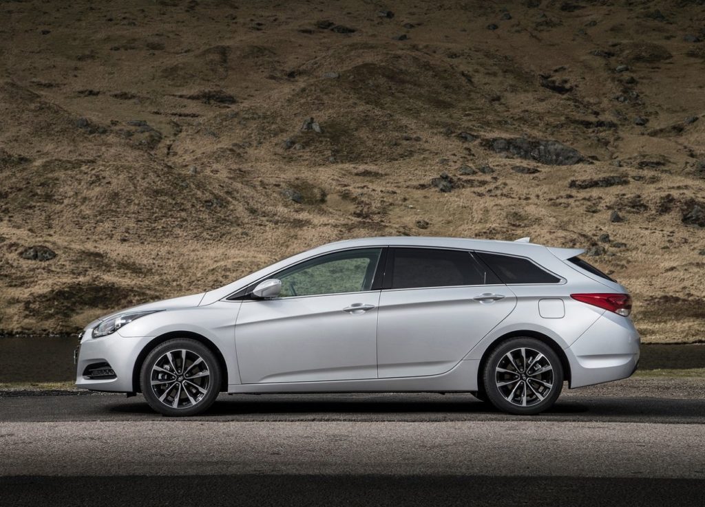 Hyuindai i40 Tourer 2015 (3)