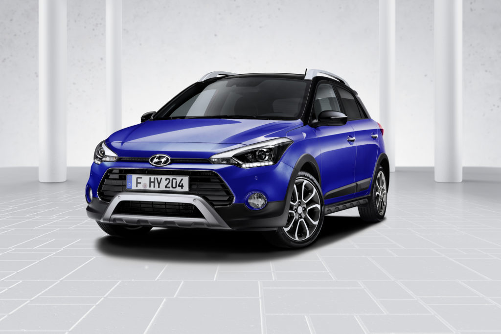 Hyundai_i20_active_3_4_Frt_02