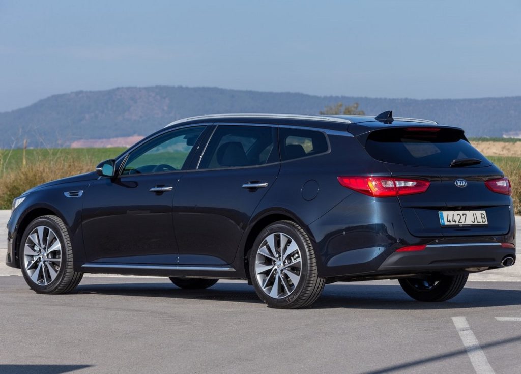 Kia Optima SW 2017 (1)