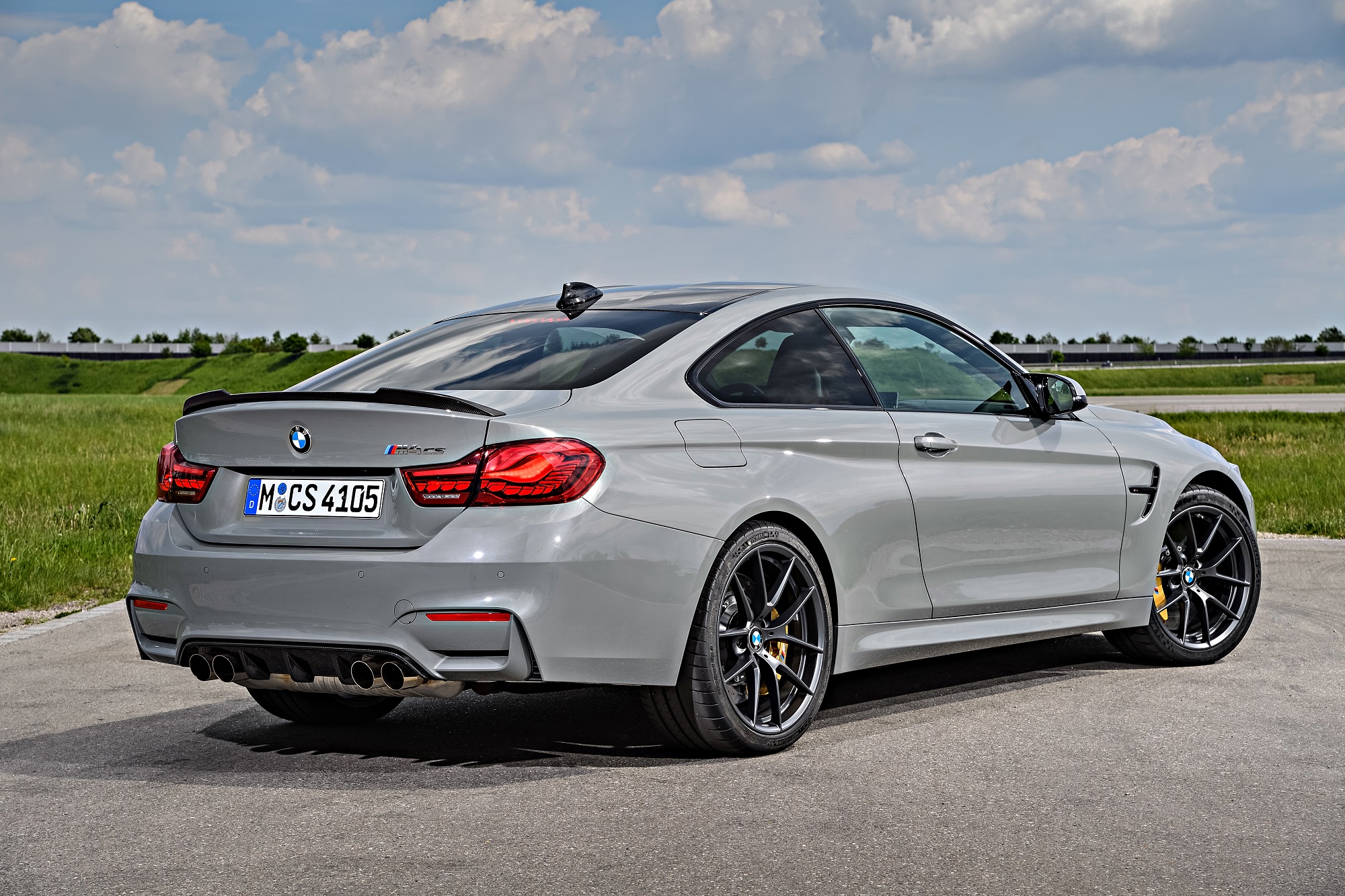 BMW M4 DKG Pack M Competition – Ensaio Teste | Automais