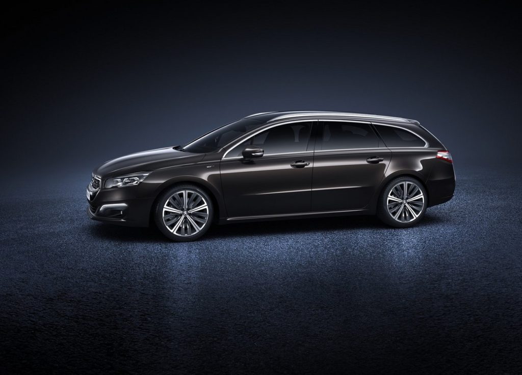 Peugeot 508 SW 2015 (3)
