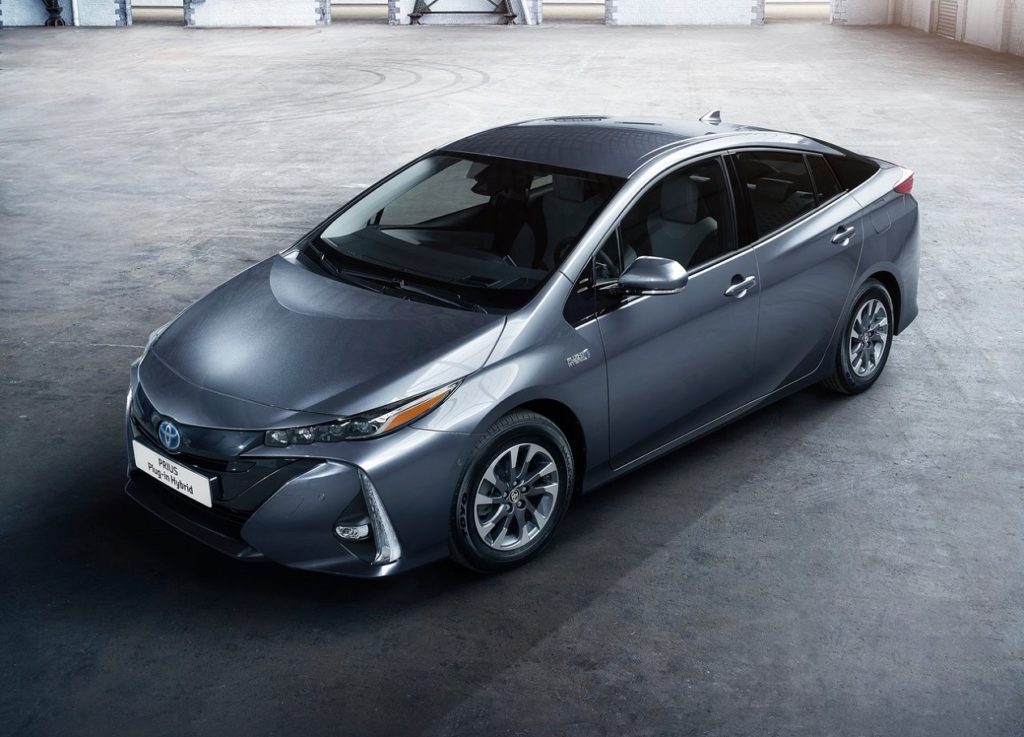 Toyota Prius 2017 (1)