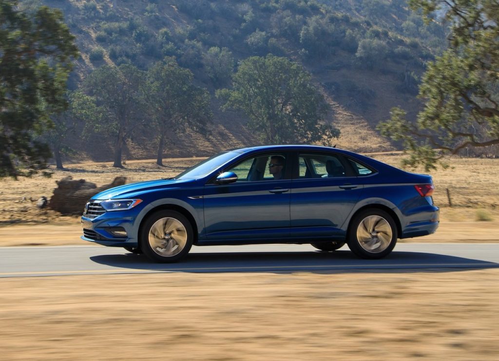 VW Jetta 2019 (1)