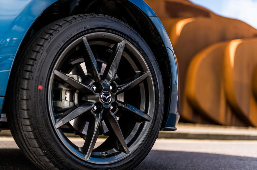mx5 (4)