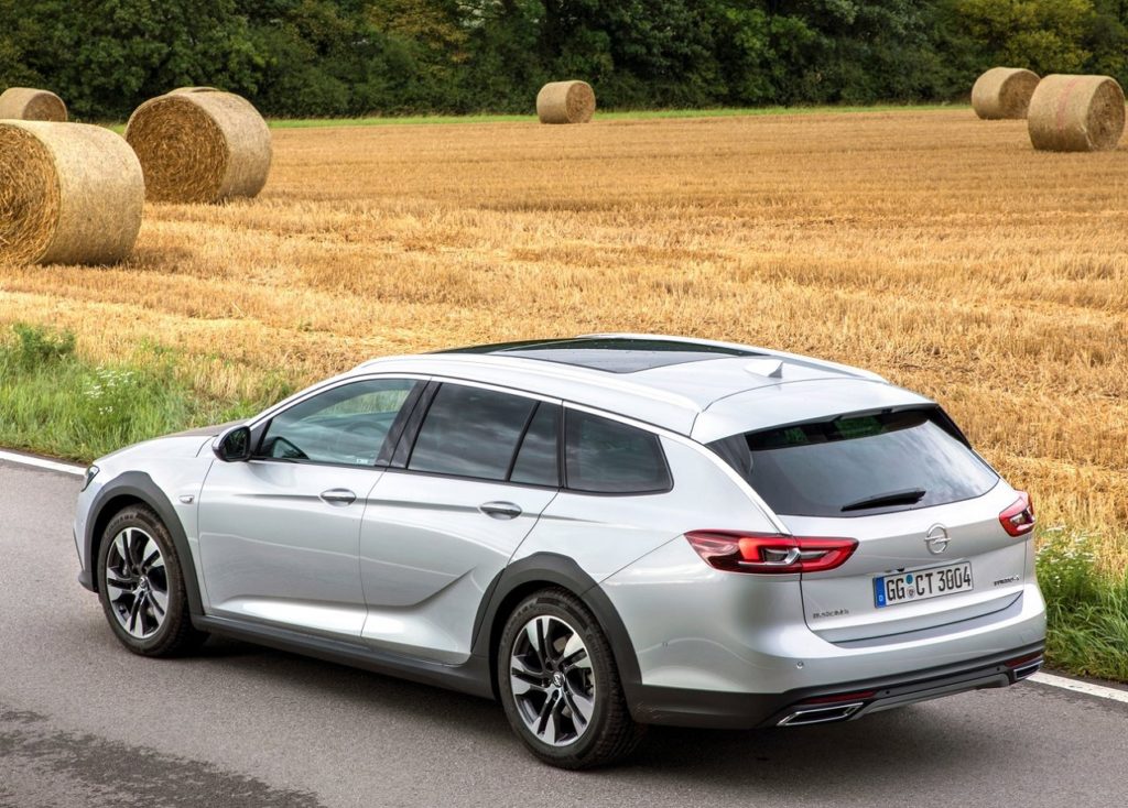 opel insignia Country tourer 2018 (2)