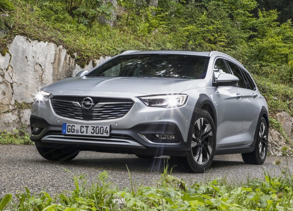 opel insignia Country tourer 2018 (3)