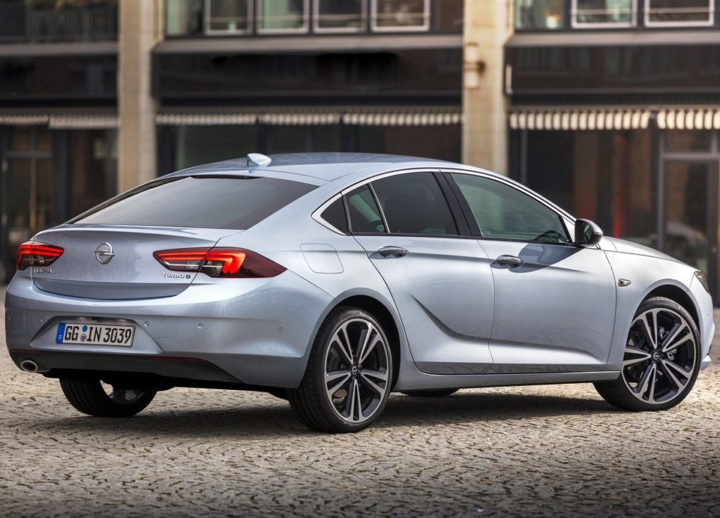 opel insignia grand sport 2017 (1)