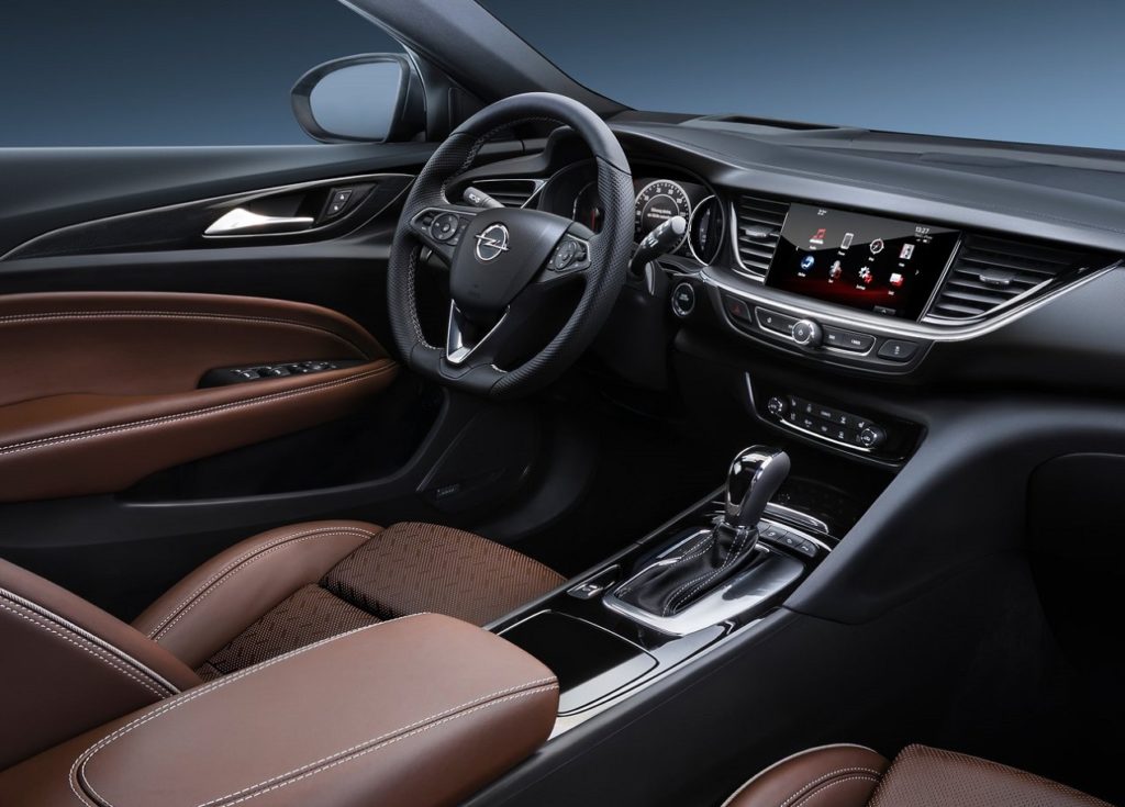 opel insignia grand sport 2017 (4)