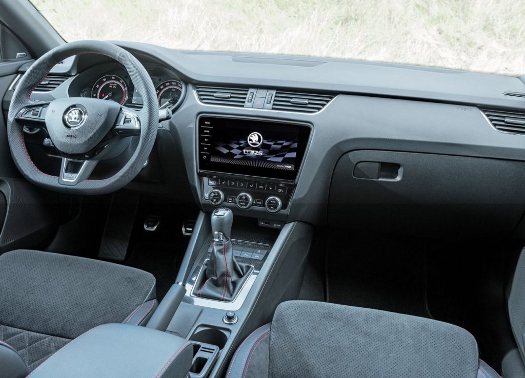 skoda octavia rs 2017 (3)