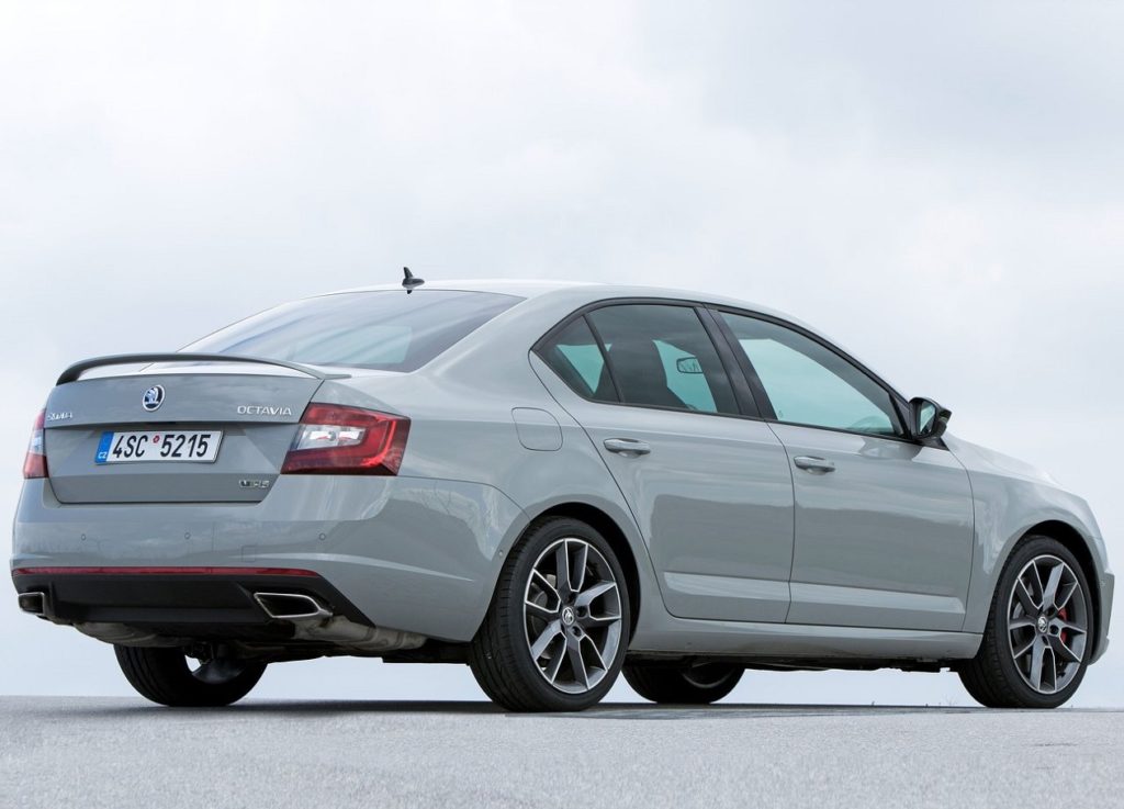 skoda octavia rs 2017 (4)