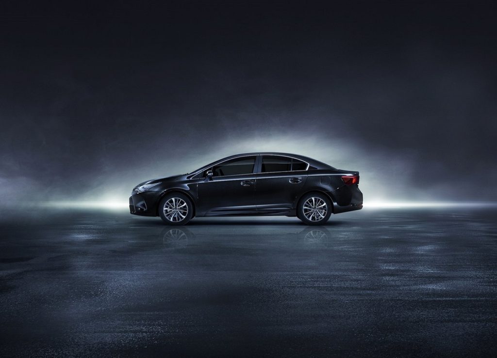 toyota avensis 2016 (3)