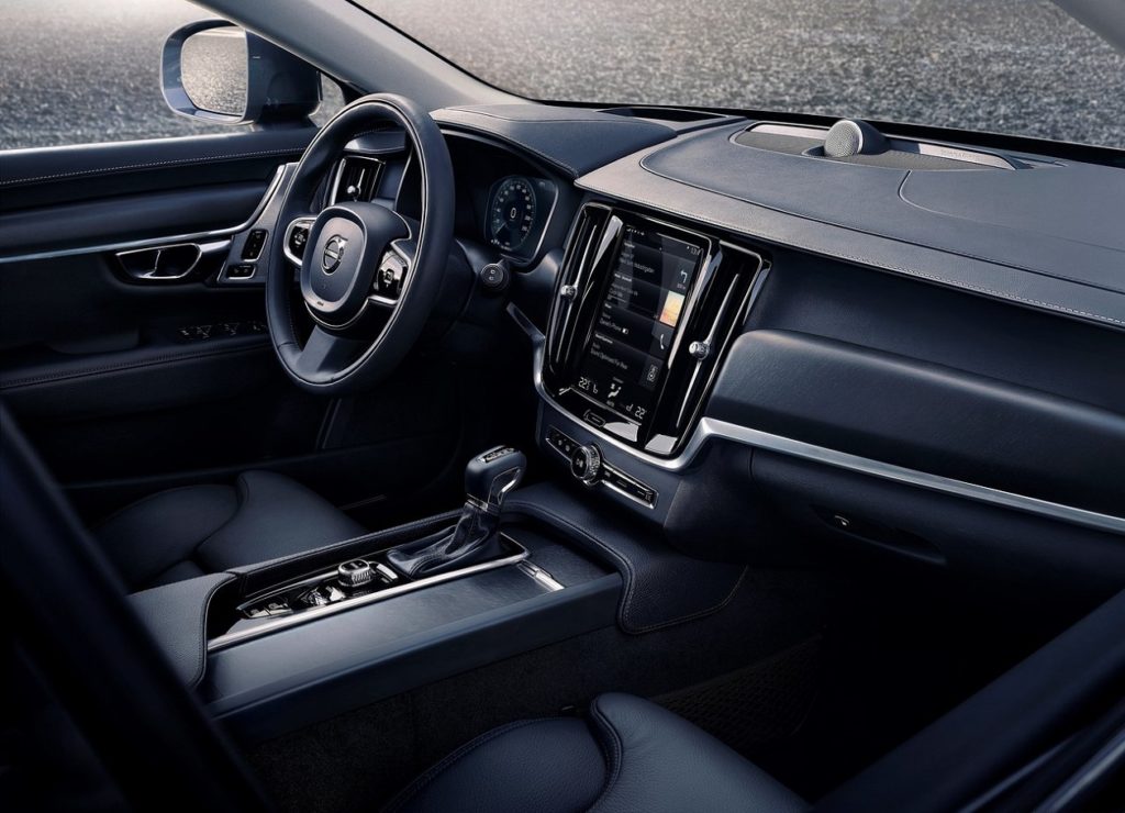 v90 cross country (2020)