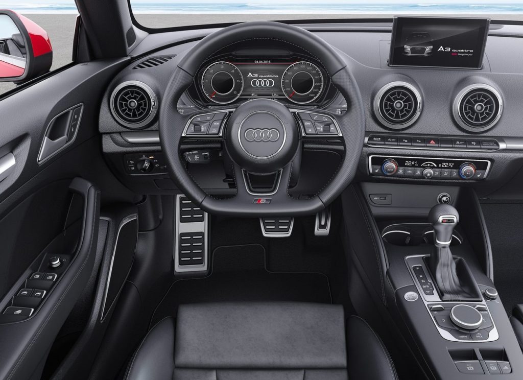Audi A3 Cabriolet 2017 (1)