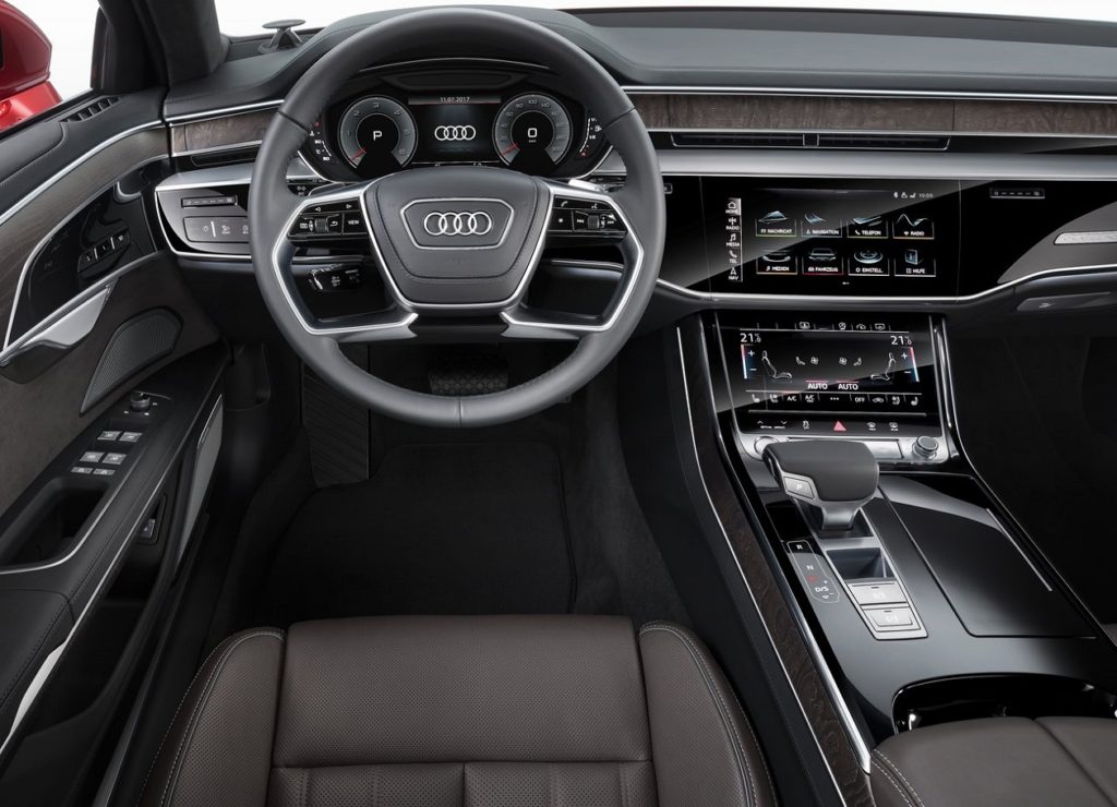Audi A8 2018 (1)