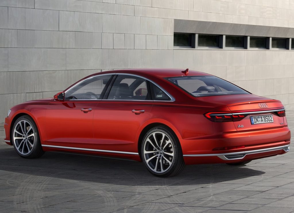 Audi A8 2018 (4)