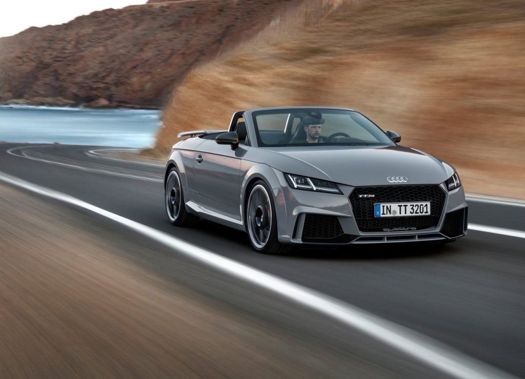 Audi-TT_RS_Roadster-2017