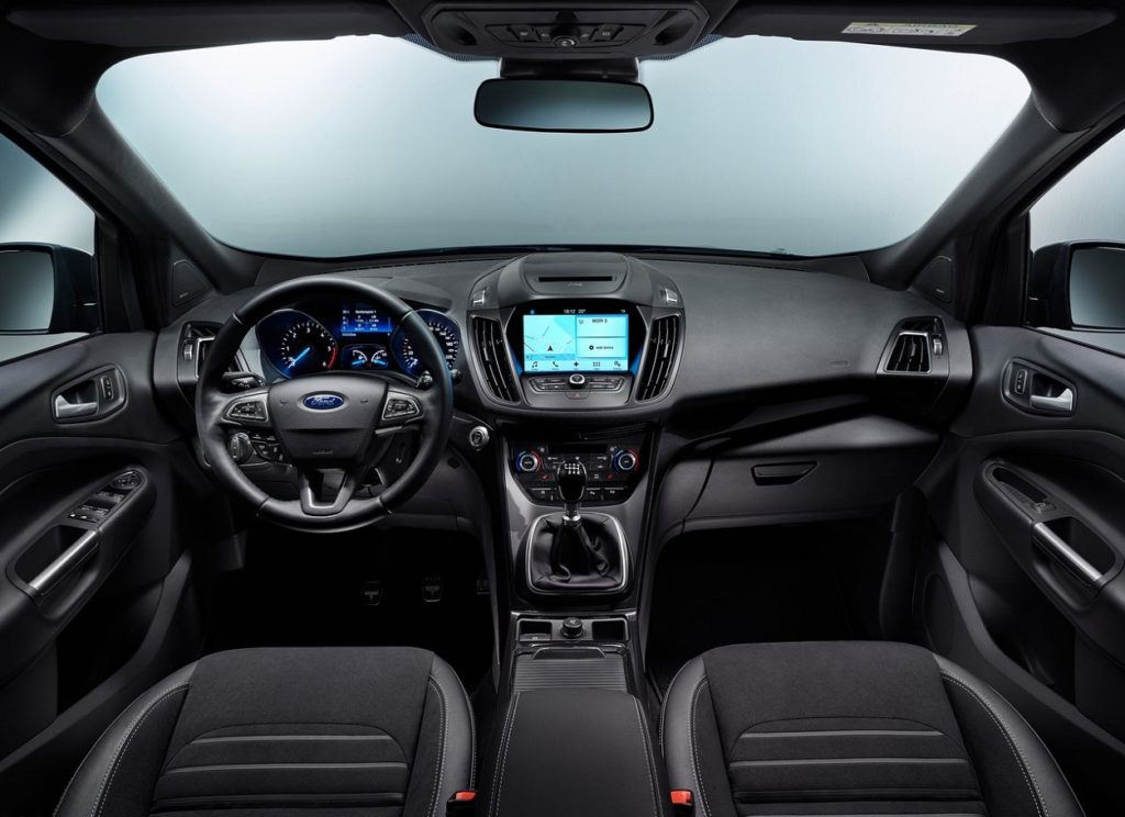 Ford Kuga 2017 (3)