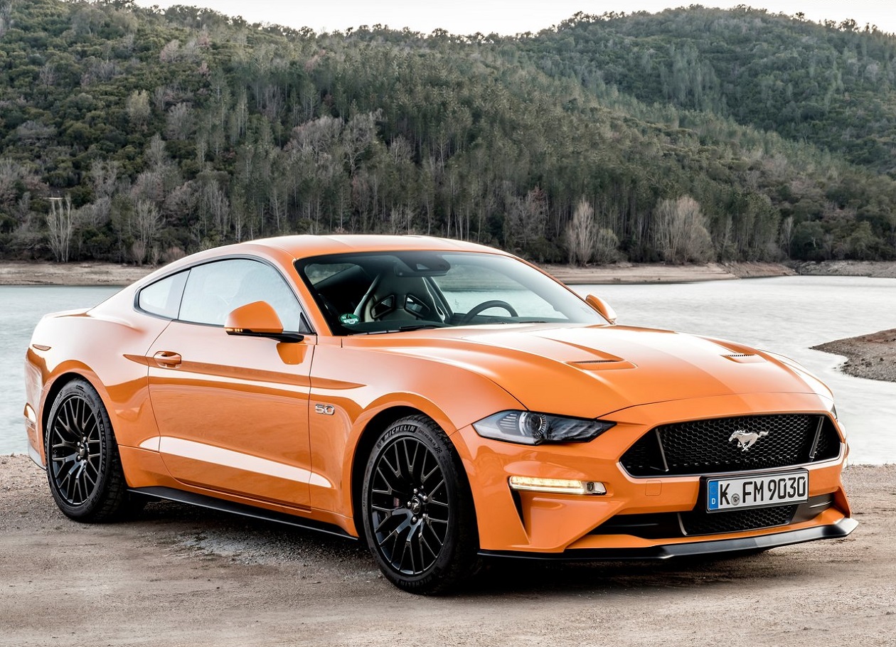 Ford mustang 2 поколения