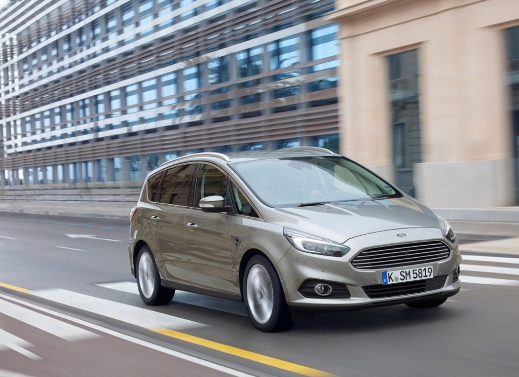 Ford-S-MAX-2015