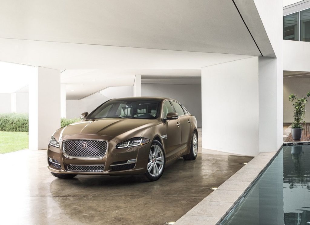 Jaguar XJ 2016 (1)