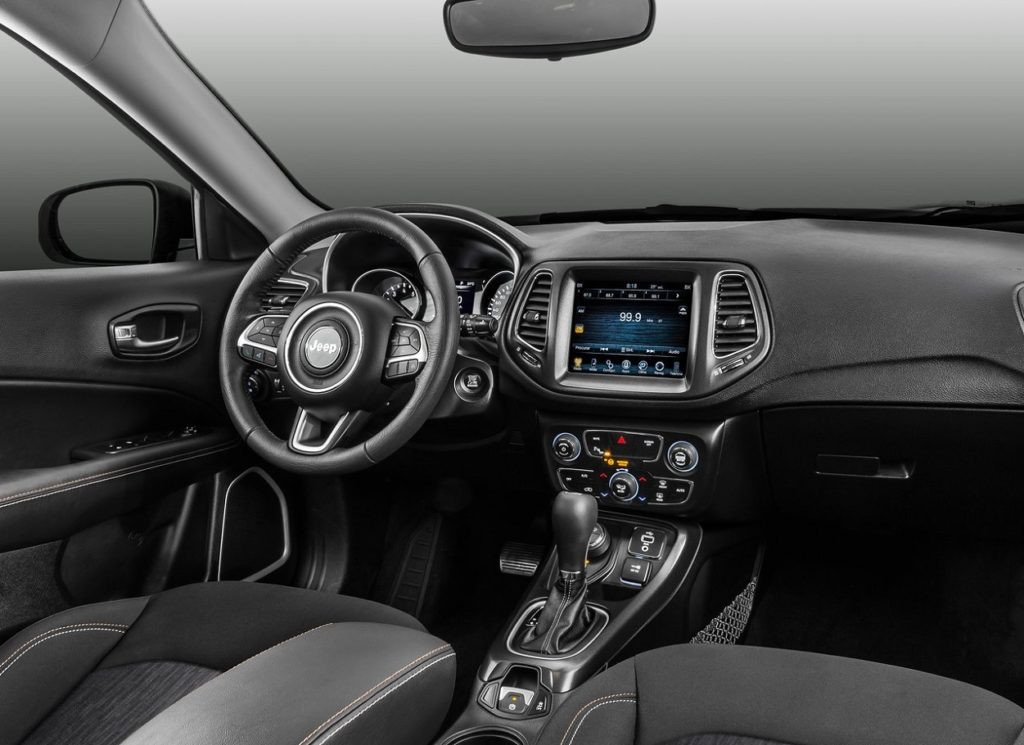 Jeep Compass 2017 (1)
