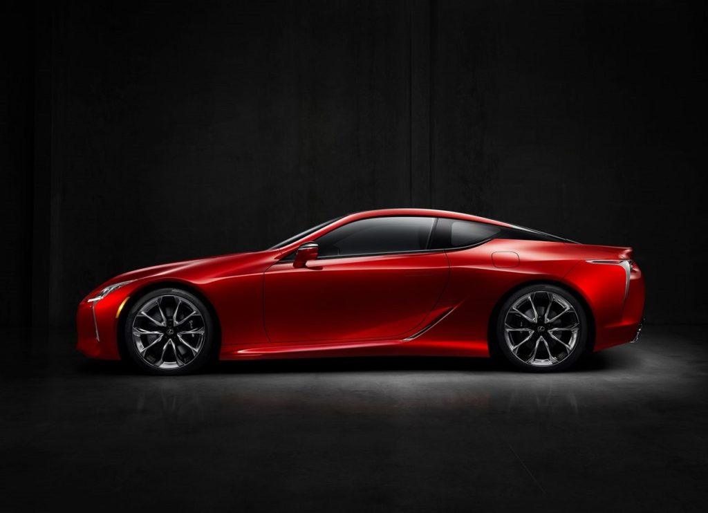 Lexus LC 2017 (2)