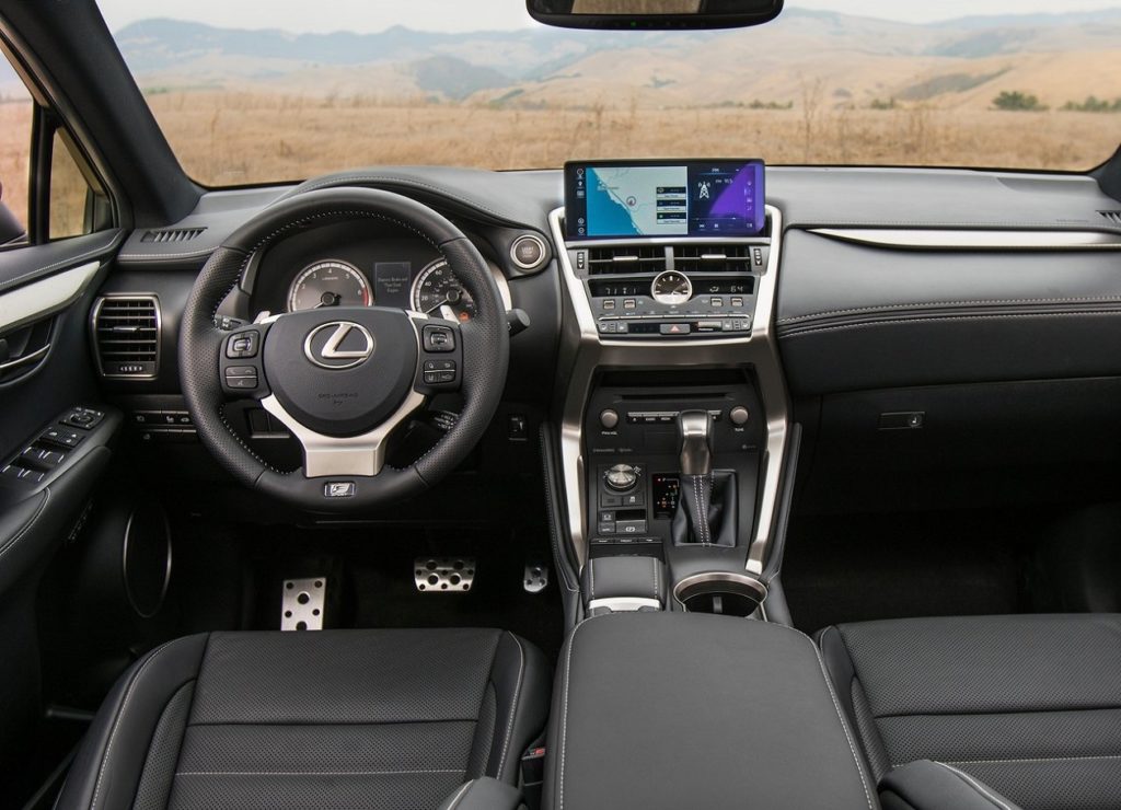 Lexus NX 2018 (1)