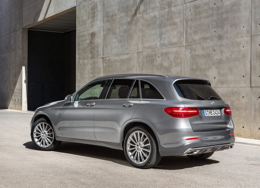 Mercedes-Benz GLC 2016 (2)
