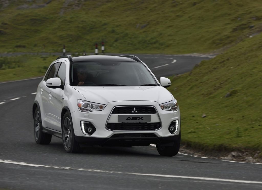 Mitsubishi-ASX-2016