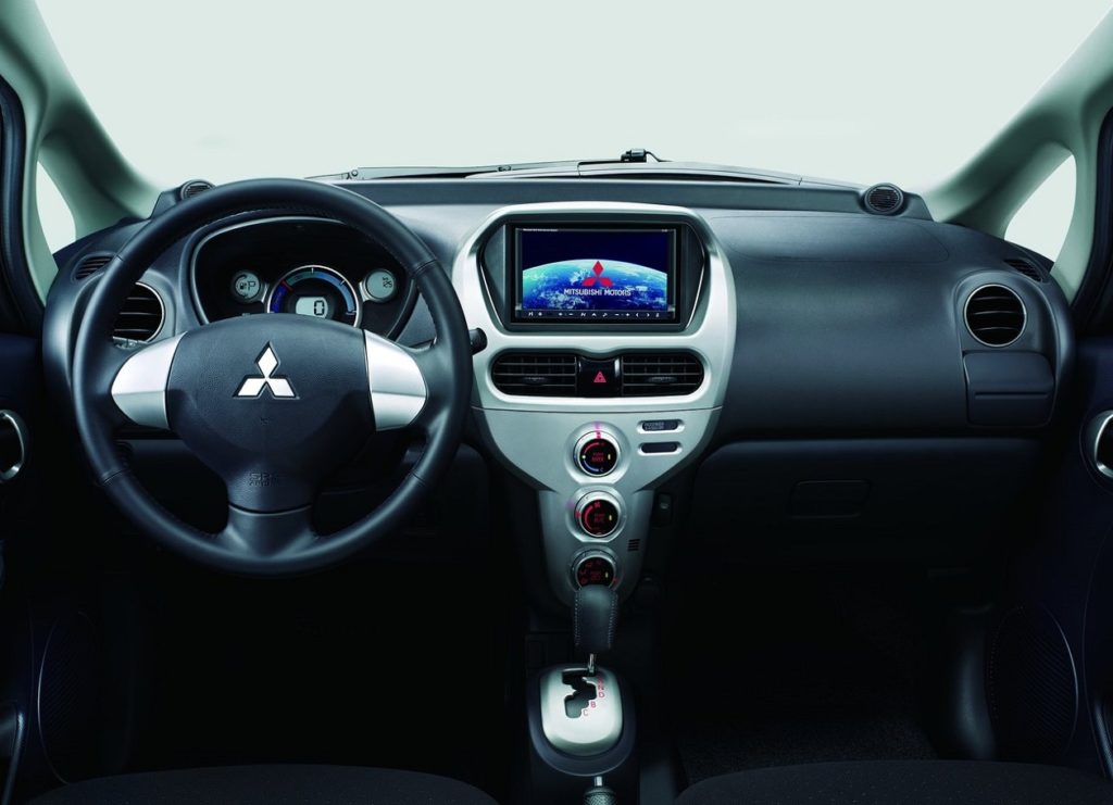 Mitsubishi i-MiEV 2011 (1)