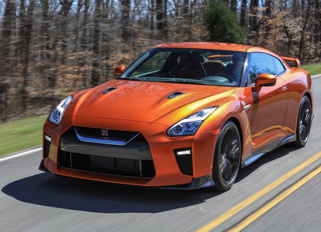 Nissan-GT-R-2017
