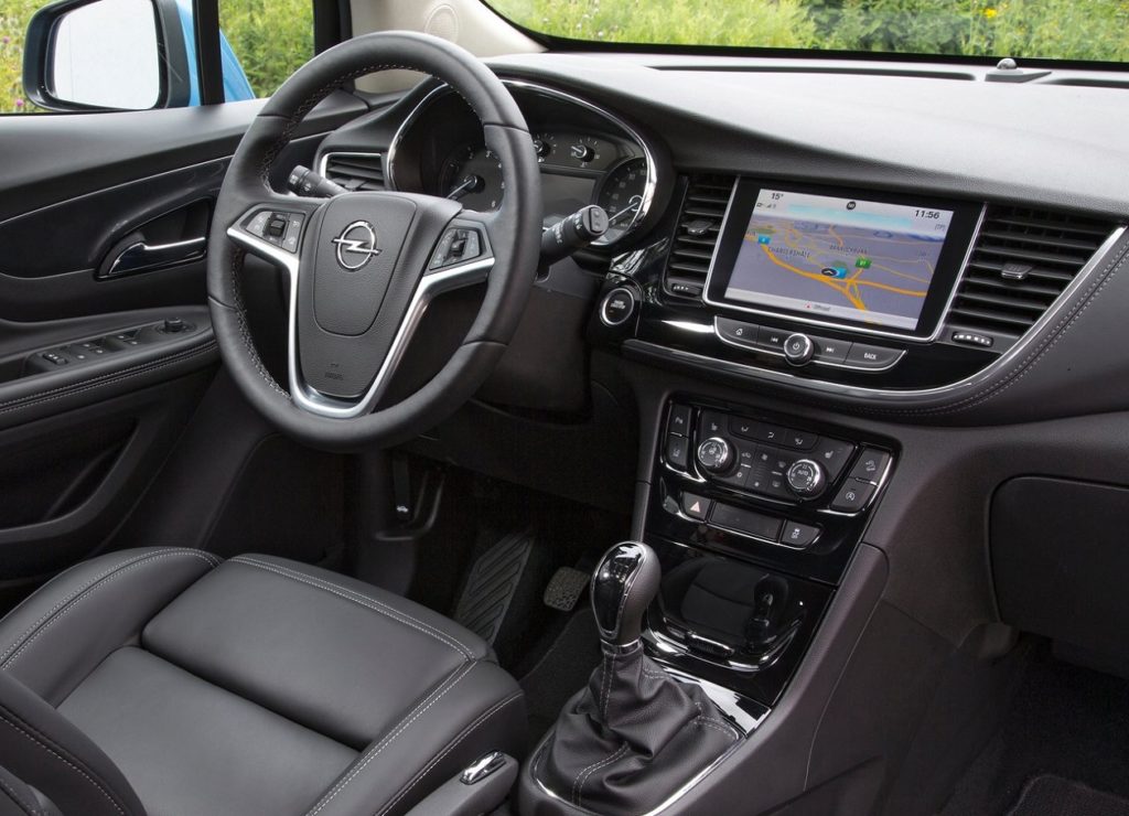Opel Mokka X 2017 (1)