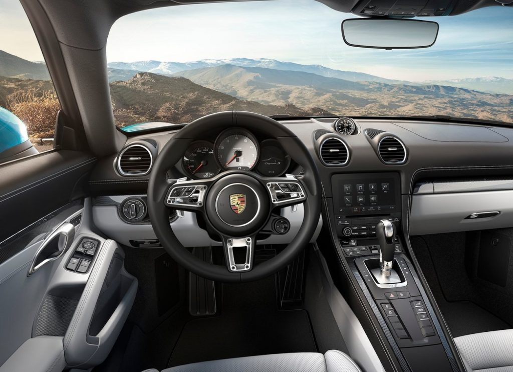 Porsche 718 Cayman 2017 (4)