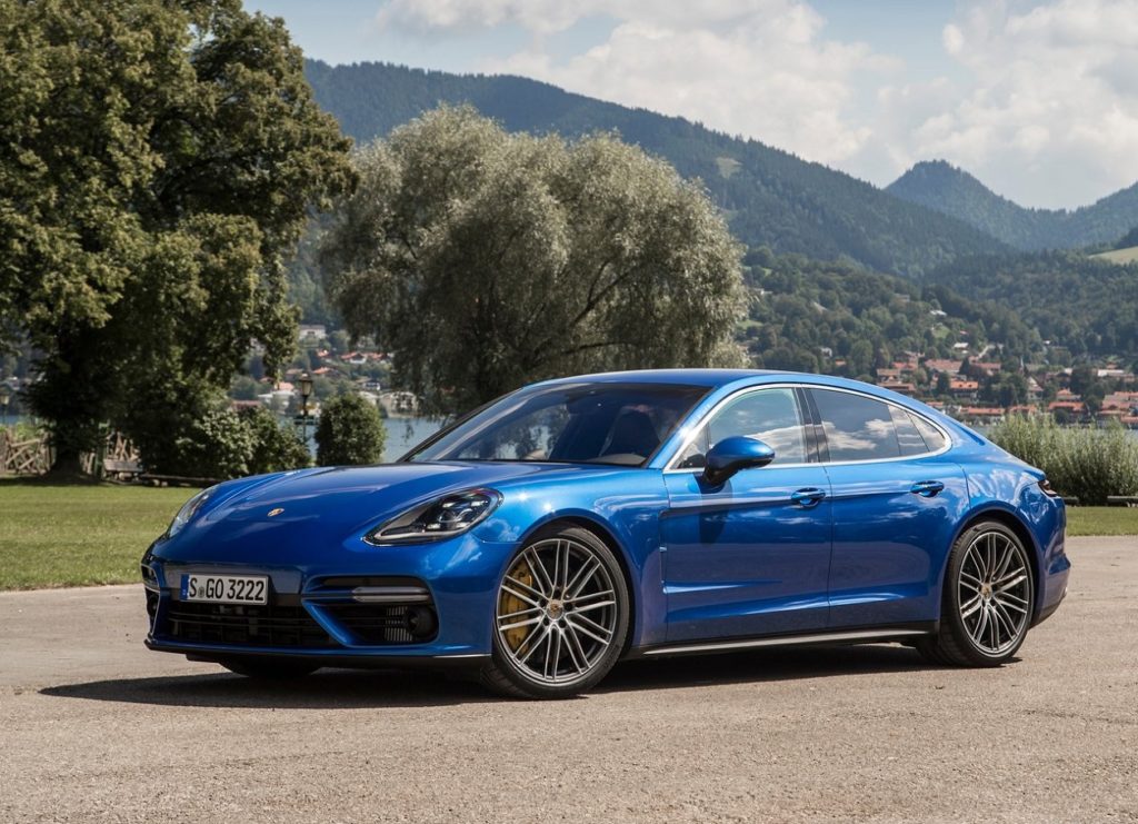 Porsche Panamera 2017 (2)