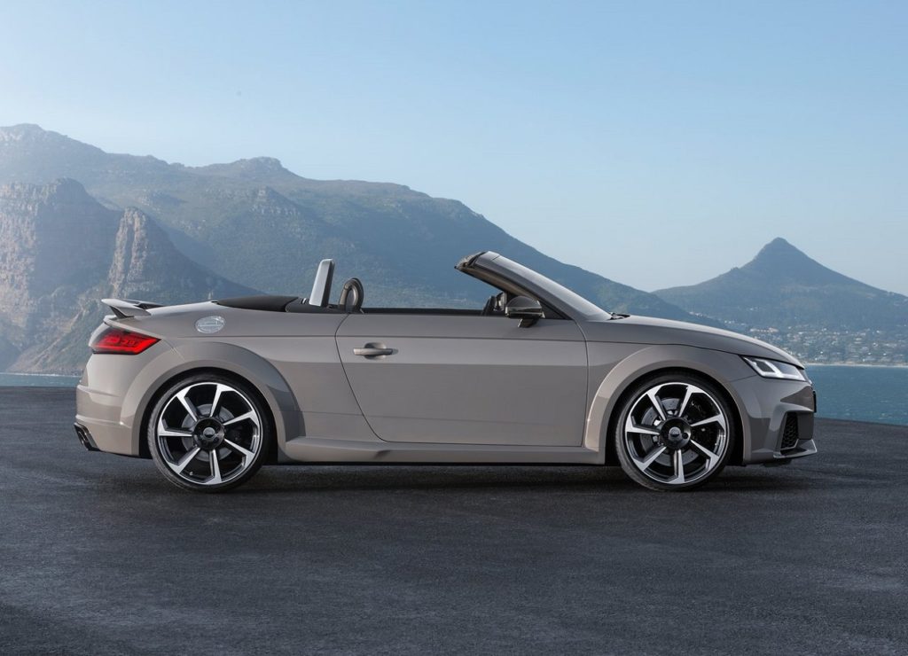 TT RS Roadster 2017 (1)