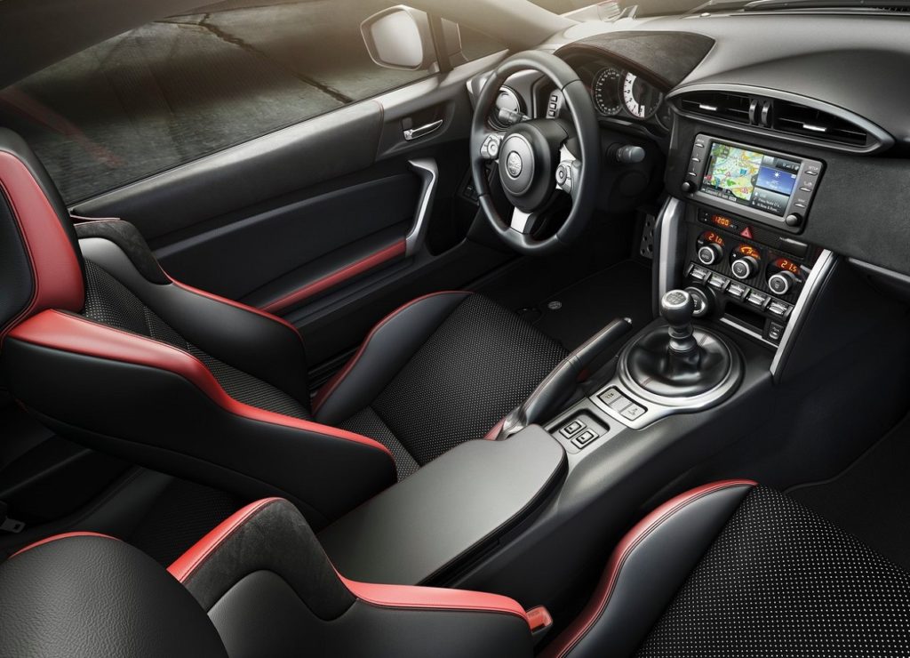Toyota GT86 2017 (4)