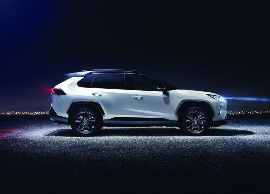 Toyota RAV4 2019 (3)
