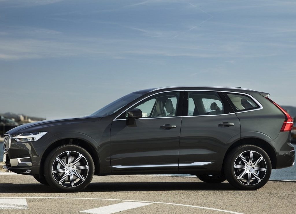 Volvo XC60 2018 (3)