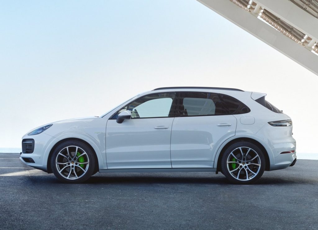 porsche e-hybrid 2019 (3)