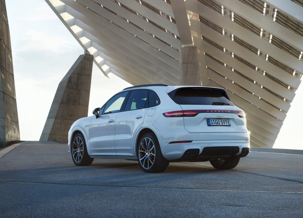 porsche e-hybrid 2019 (4)