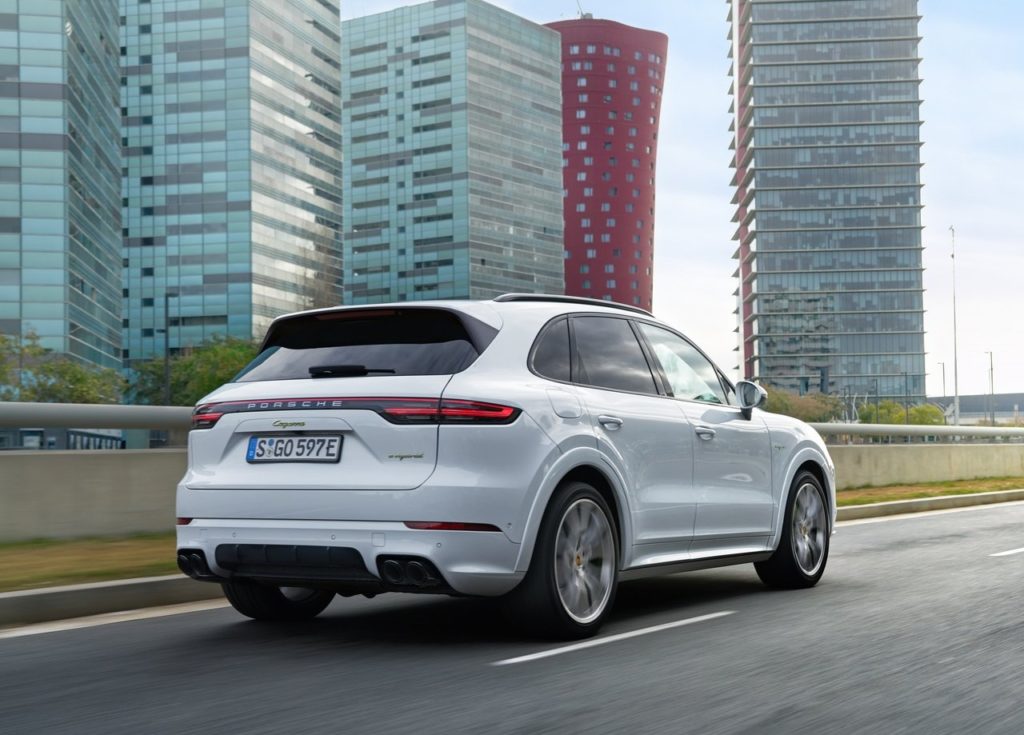 porsche e-hybrid 2019 (5)