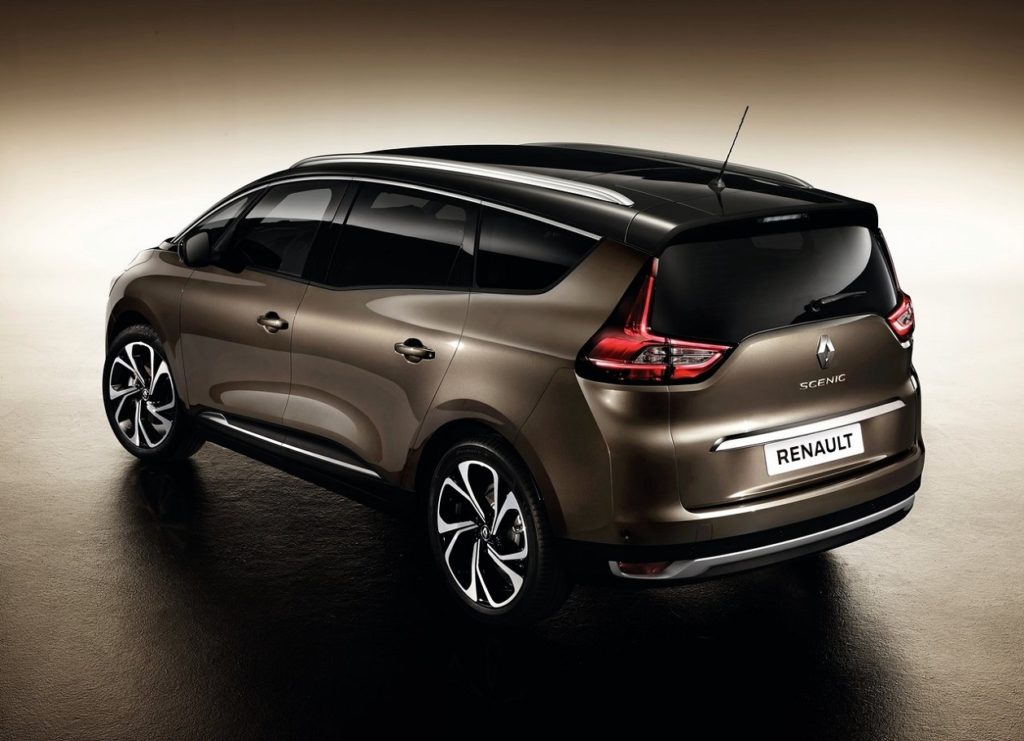 renault Grand Scenic 2017 (4)