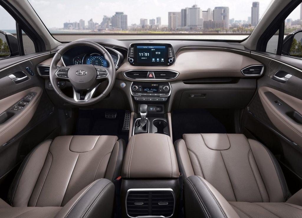 Hyundai Santa Fe 2019 (1)