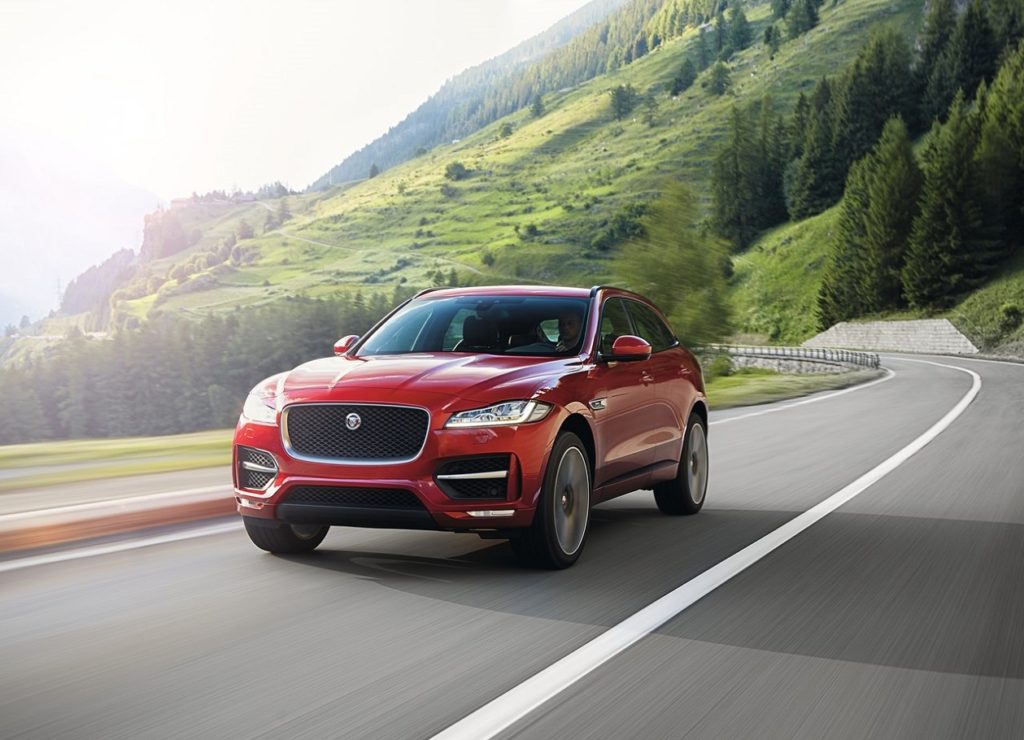 Jaguar-F-Pace-2017