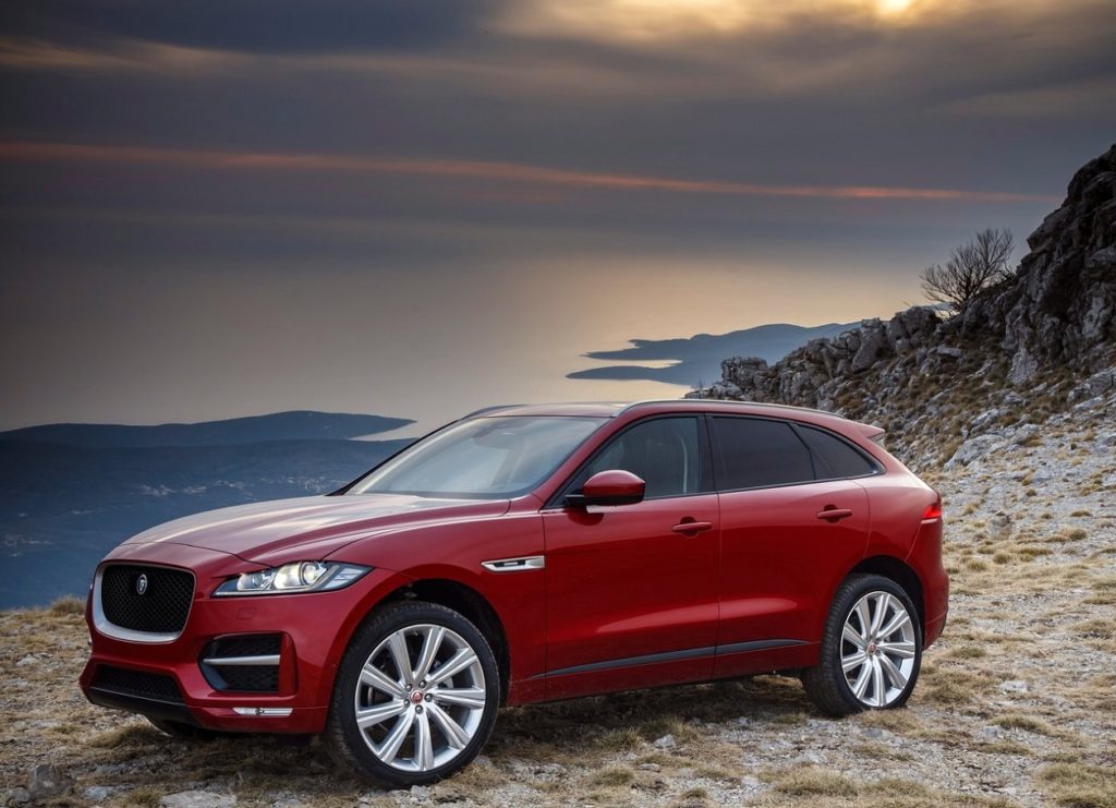 Jaguar F-Pace 2017 (4)