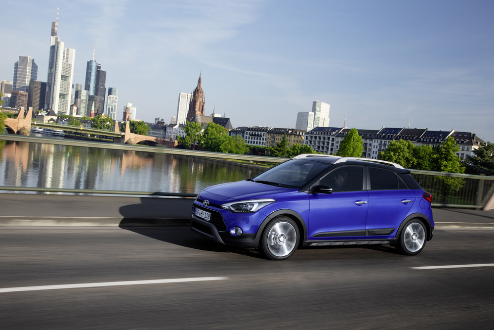 New Hyundai i20 Active (1)