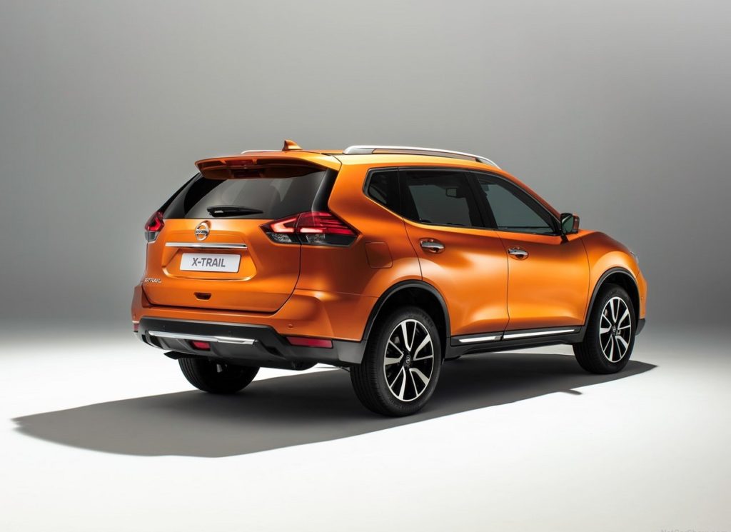Nissan X-Trail 2018 (1)