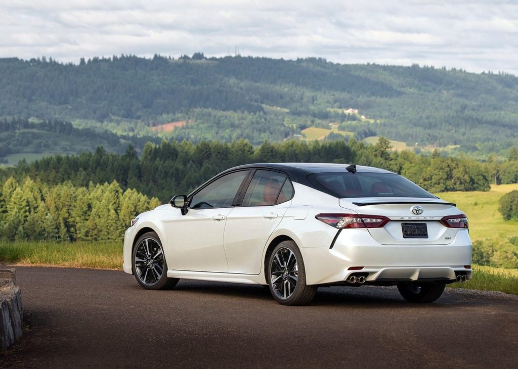 Toyota Camry (11)