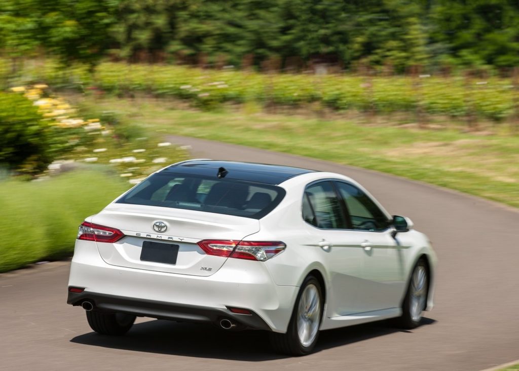 Toyota Camry (4)