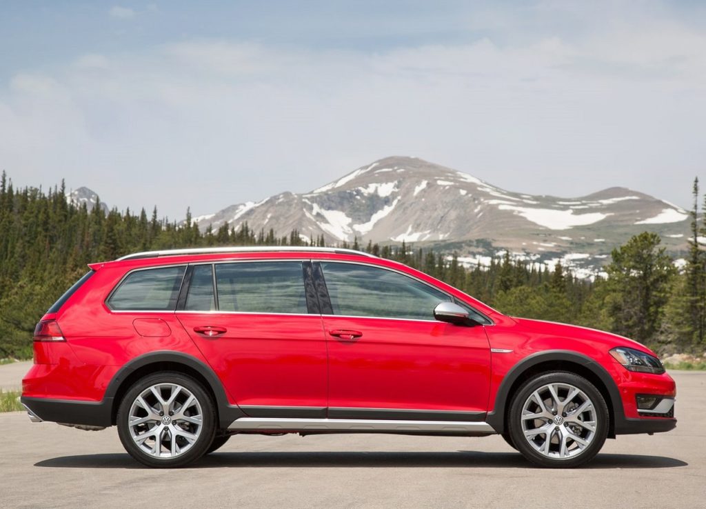 VW Golf Alltrack 2017 (4)